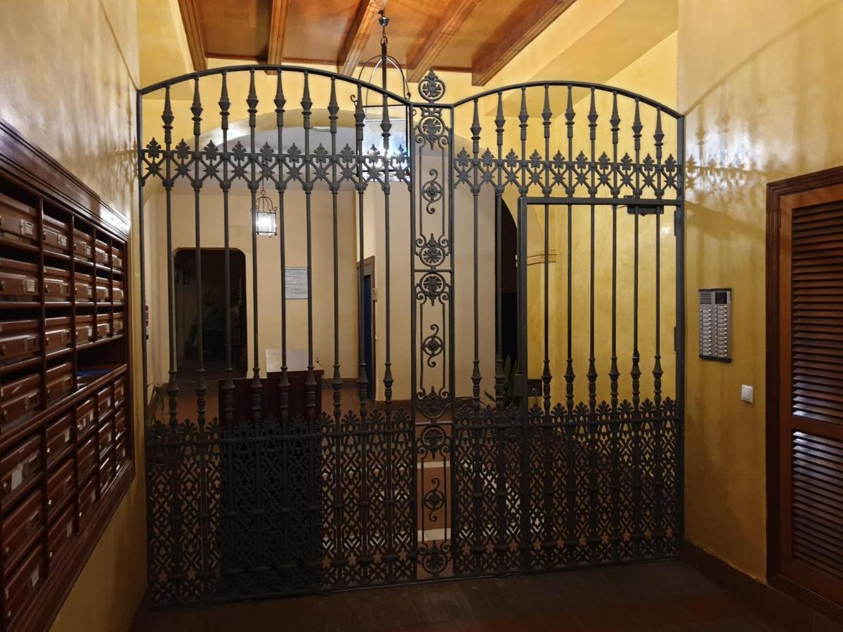 Santa Ana - Palacio Del Infantado Σεβίλλη Εξωτερικό φωτογραφία